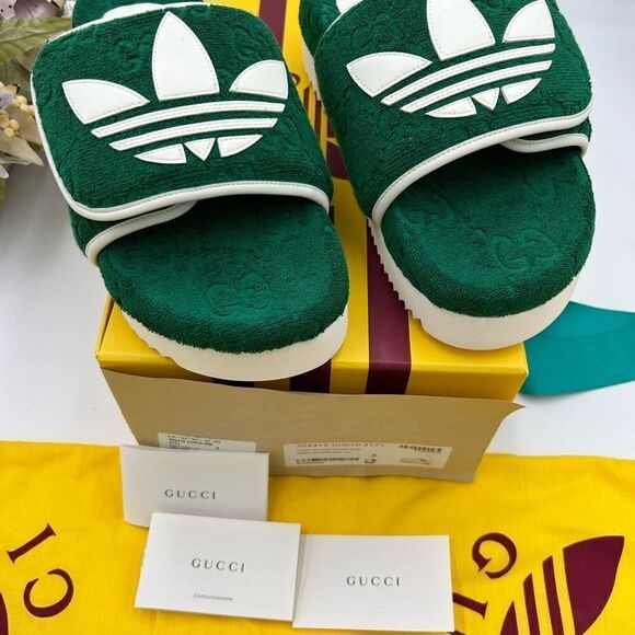 Men’s Gucci X Adidas, GG monogram, limited edition slides size 8, made i… - Picture 5 of 10